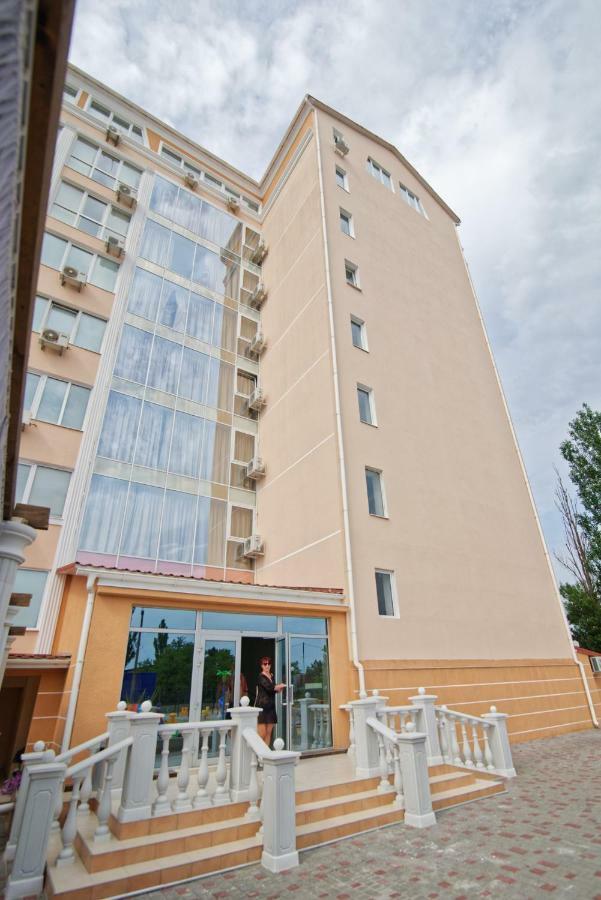 Hotel Atlantik Коблево Экстерьер фото