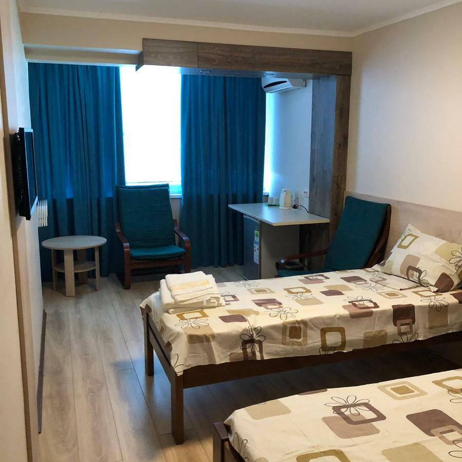 Hotel Atlantik Коблево Экстерьер фото